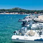 Vitus Croatia Holiday home Drage